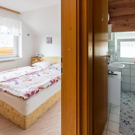 דירה Apartmaji Verica Ceklin בוהין