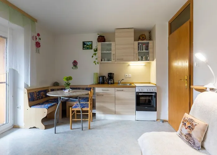 Apartmaji Verica Ceklin *