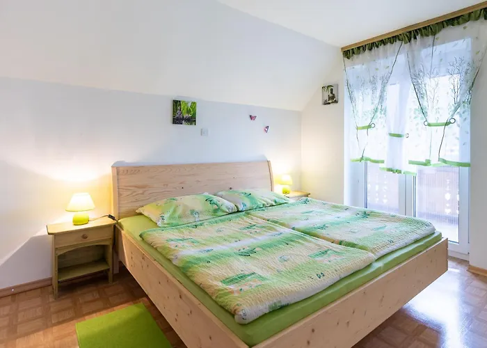 Apartmaji Verica Ceklin * 보히니