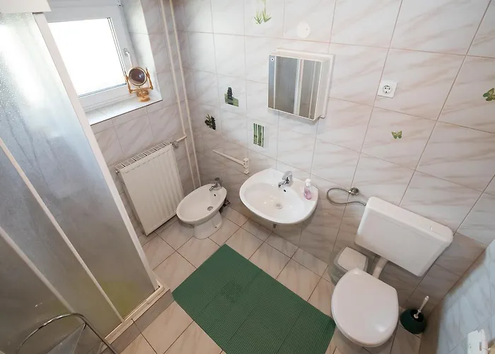 Apartmaji Verica Ceklin *
